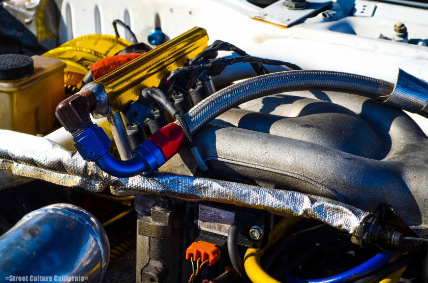 Under the hood was a very nice Turbo 13b, with an upgraded turbo and a huge intercooler to boot. (notice the different position of the fuel injectors)