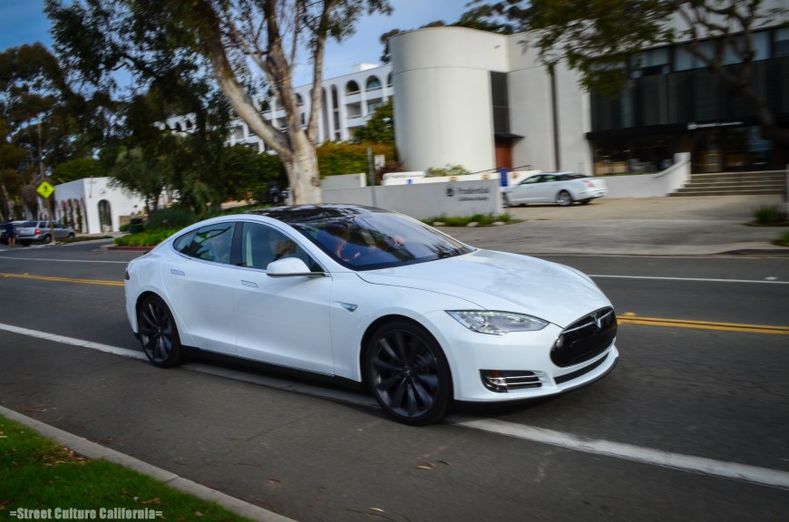 Nearing the end of the show I managed to get a shot of the new Tesla Model S.